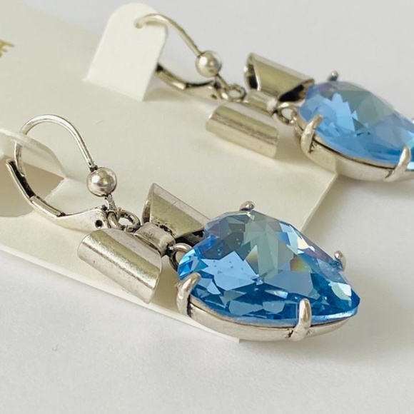 NEW Tory Burch Heart & Bow Drop Earrings Montana Blue Crystals - Picture 2 of 8